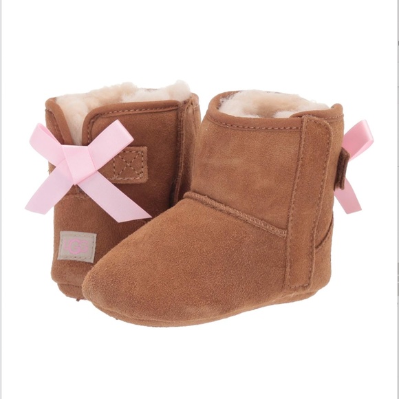 UGG Other - UGG Jesse Bow II 4/5T